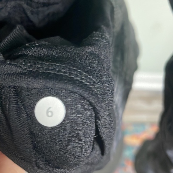 Lululemon Run in the Sun Pullover - Picture 14 of 16